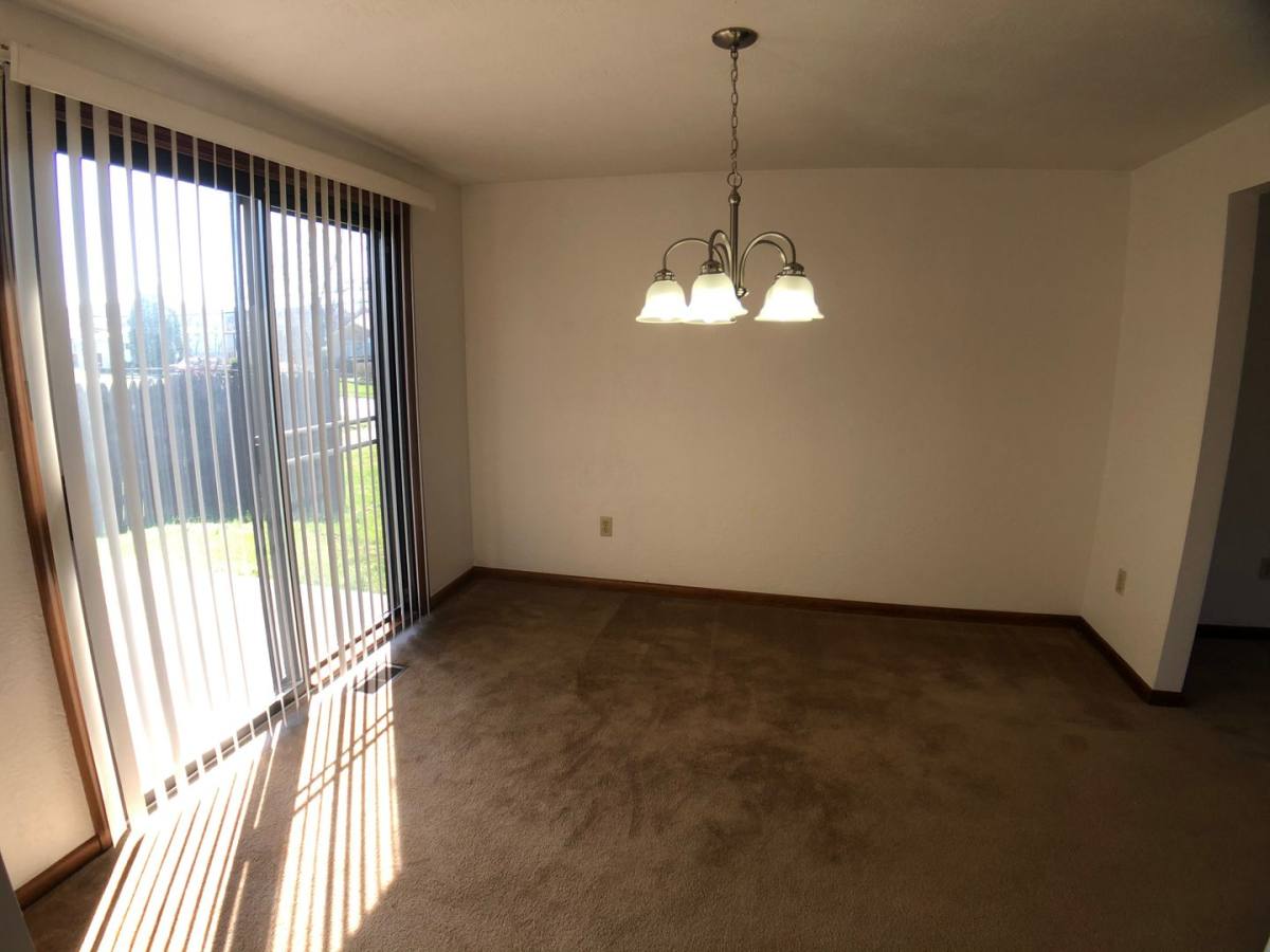 Apartment for rent at 751 Weirich Ave, Washington, PA 15301