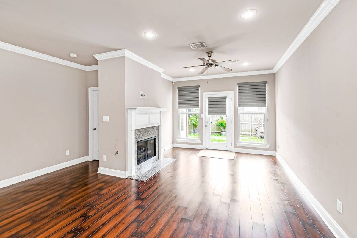 Townhouse for rent at 18177 Pinehurst Dr, Prairieville, LA 70769