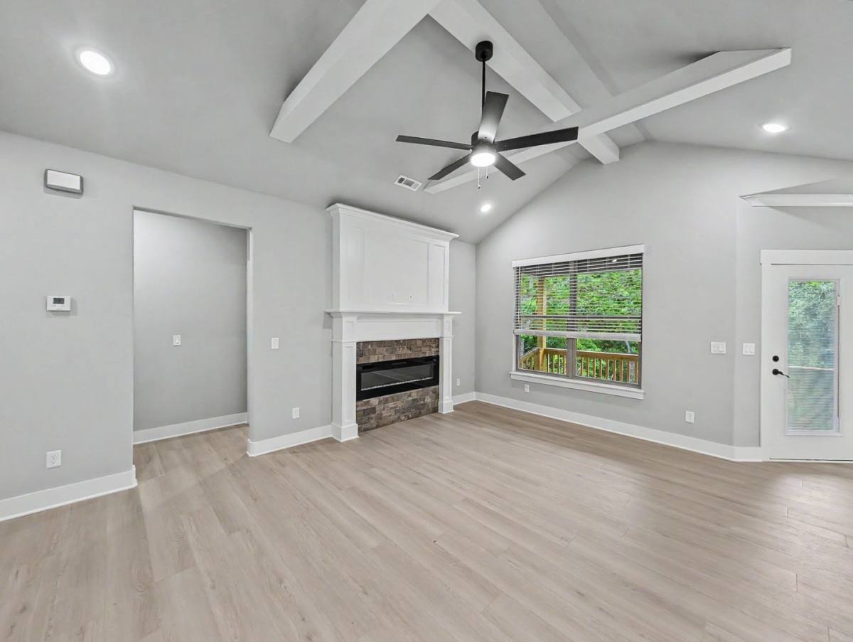 House for rent at 64 Islay Dr, Bella Vista, AR 72714