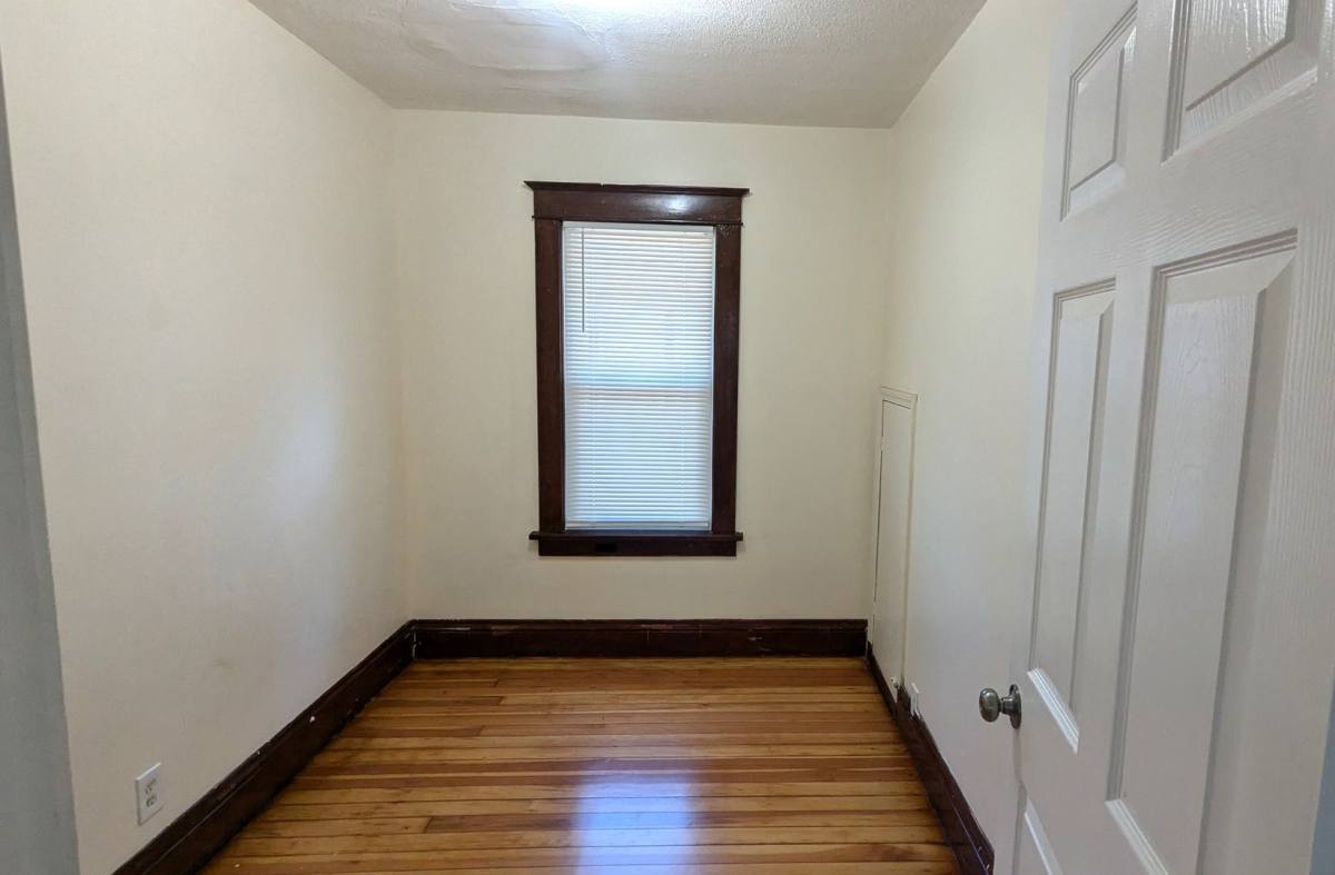 House for rent at 1784 Hoyt St, Muskegon, MI 49442