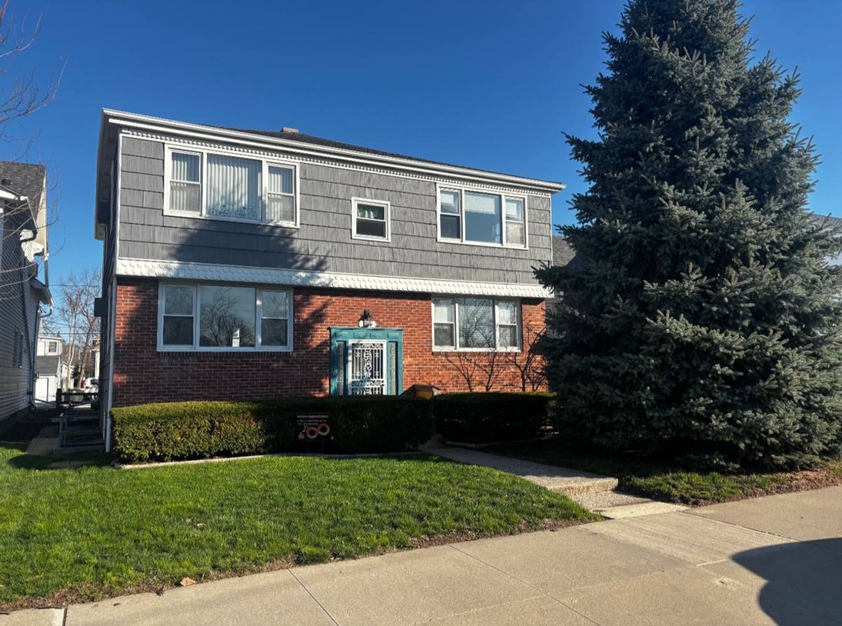 Apartment for rent at 1115 Edgewater Ave, Fort Wayne, IN 46805