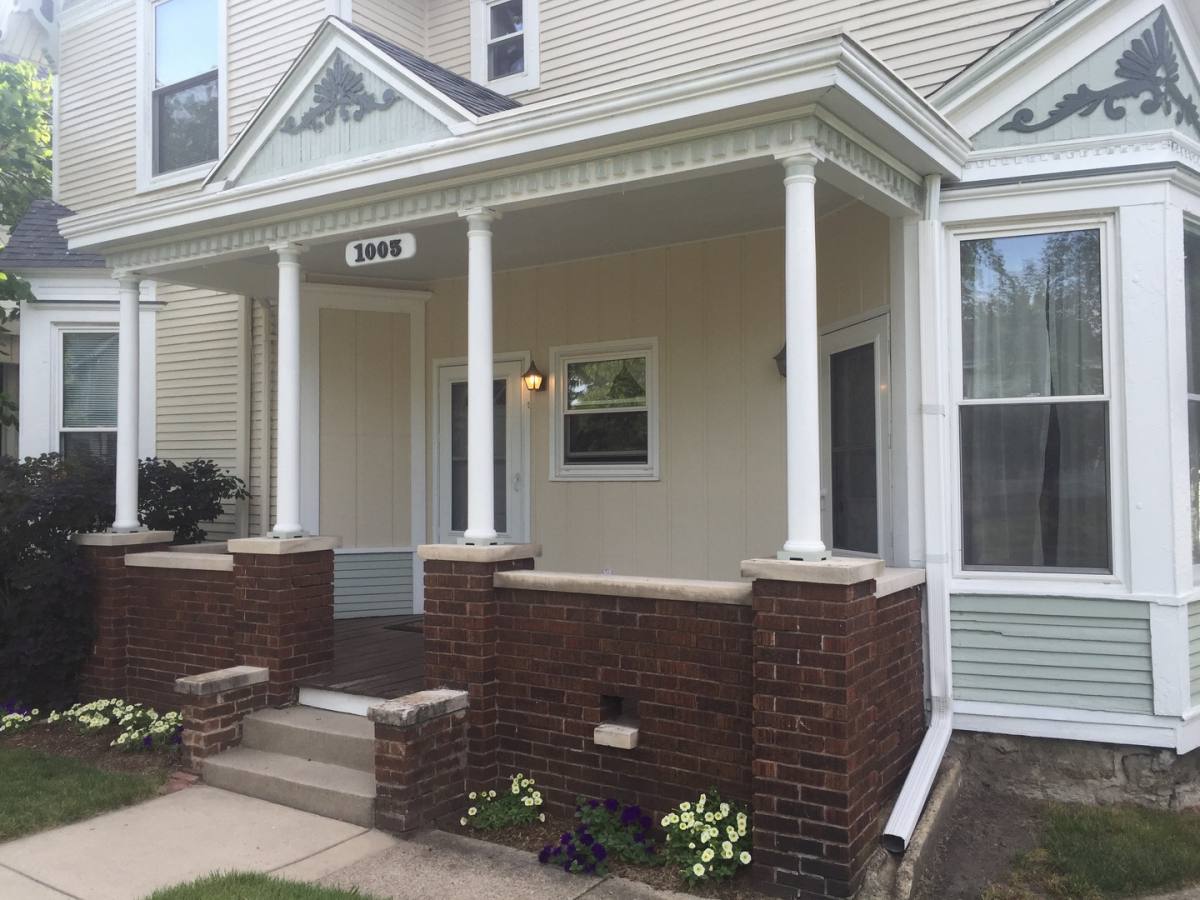 Apartment for rent at 1005 Columbia Ave, Fort Wayne, IN 46805