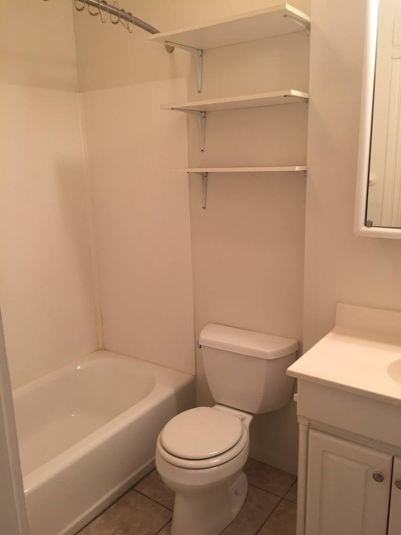 Apartment for rent at 1005 Columbia Ave, Fort Wayne, IN 46805