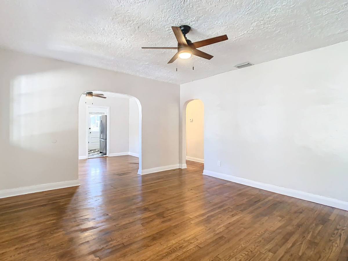 House for rent at 401 E Lambright St, Tampa, FL 33604