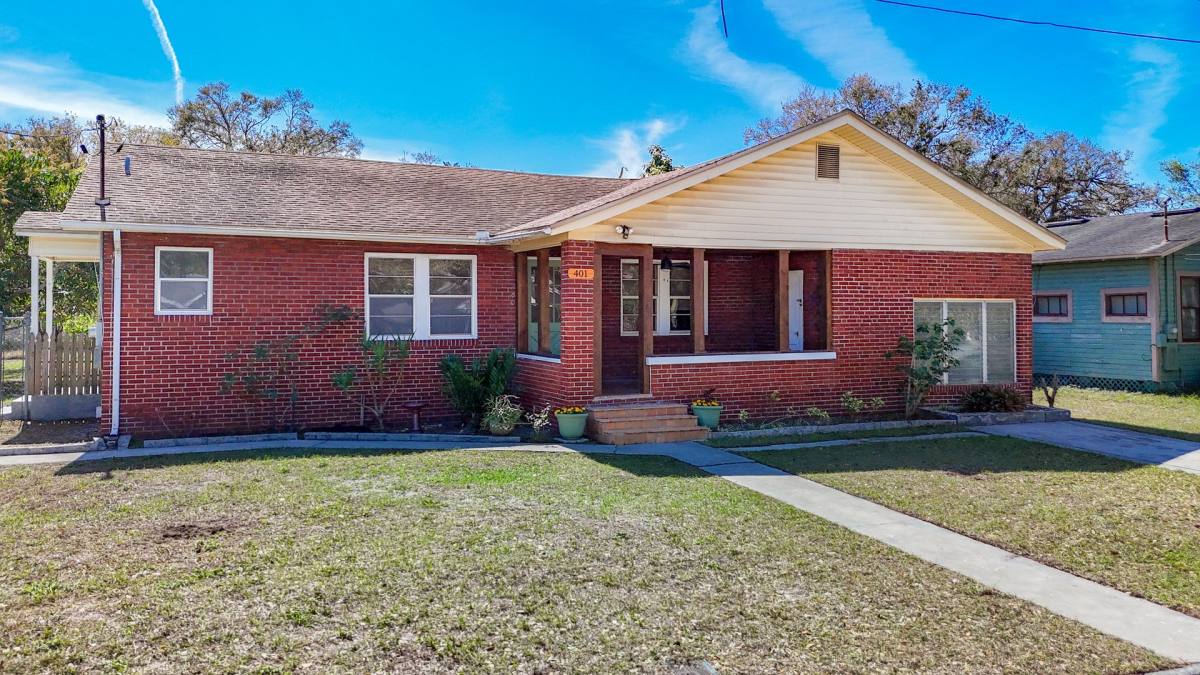 House for rent at 401 E Lambright St, Tampa, FL 33604