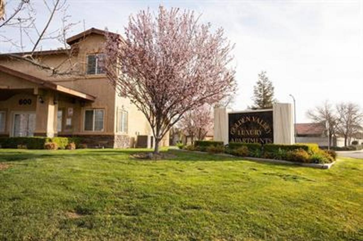 Apartment for rent at 600 Hosking Ave, Bakersfield, CA 93307