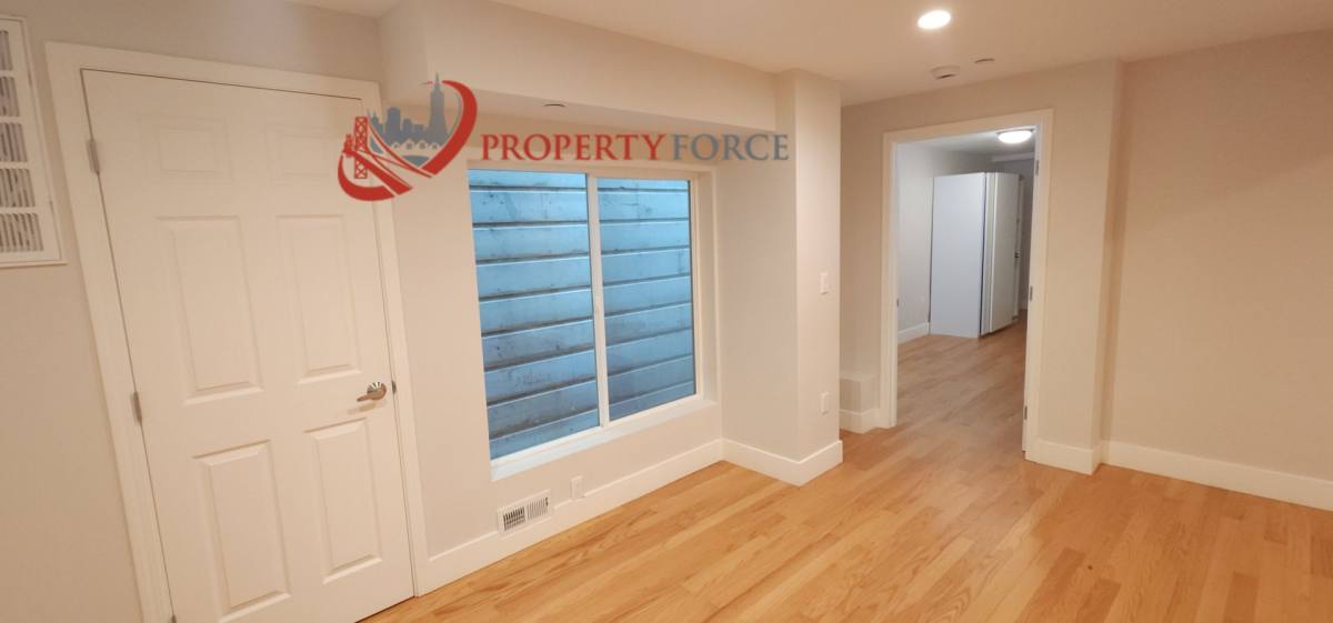 Apartment for rent at 1664-1668 Newcomb Ave, San Francisco, CA 94124