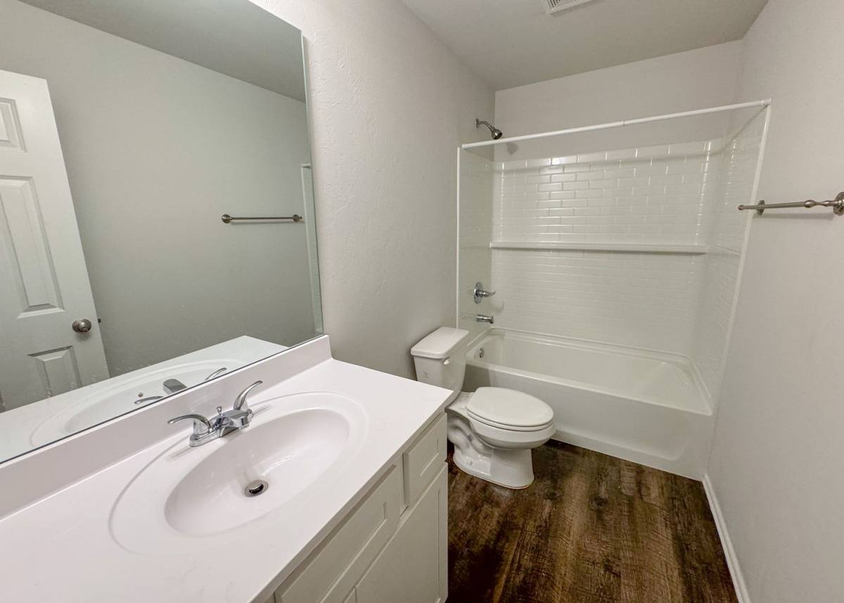 House for rent at 1109 S Appaloosa Lane, Mustang, OK 73064