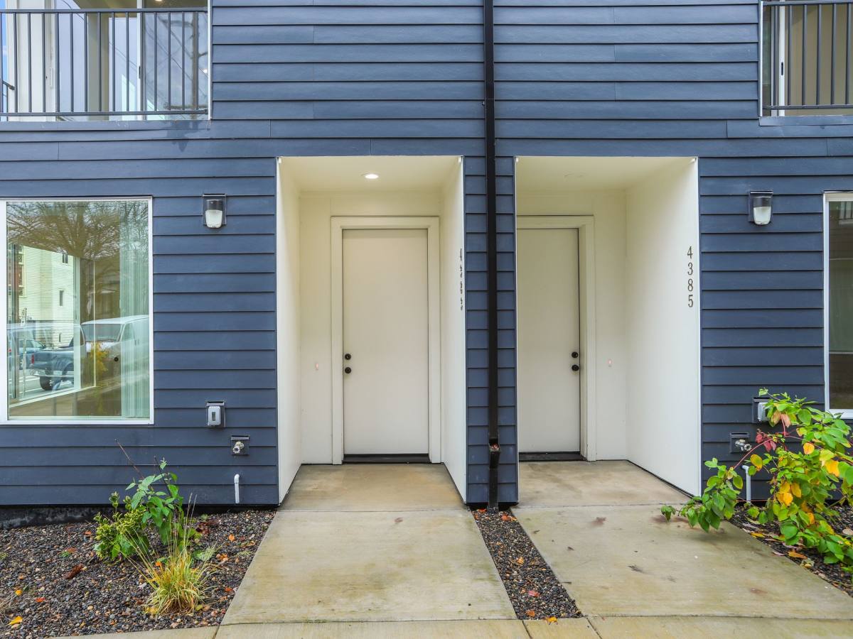 Townhouse for rent at 4413 N Vancouver Ave, Portland, OR 97217