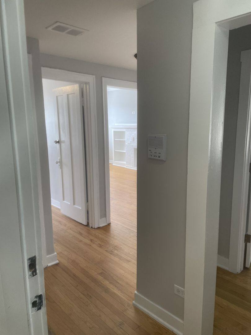 Apartment for rent at 5256 W N, Chicago, IL 60639