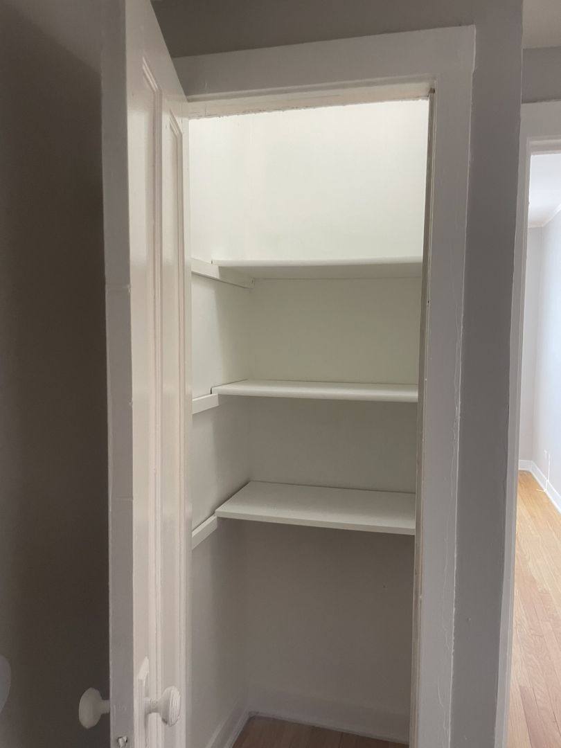 Apartment for rent at 5256 W N, Chicago, IL 60639