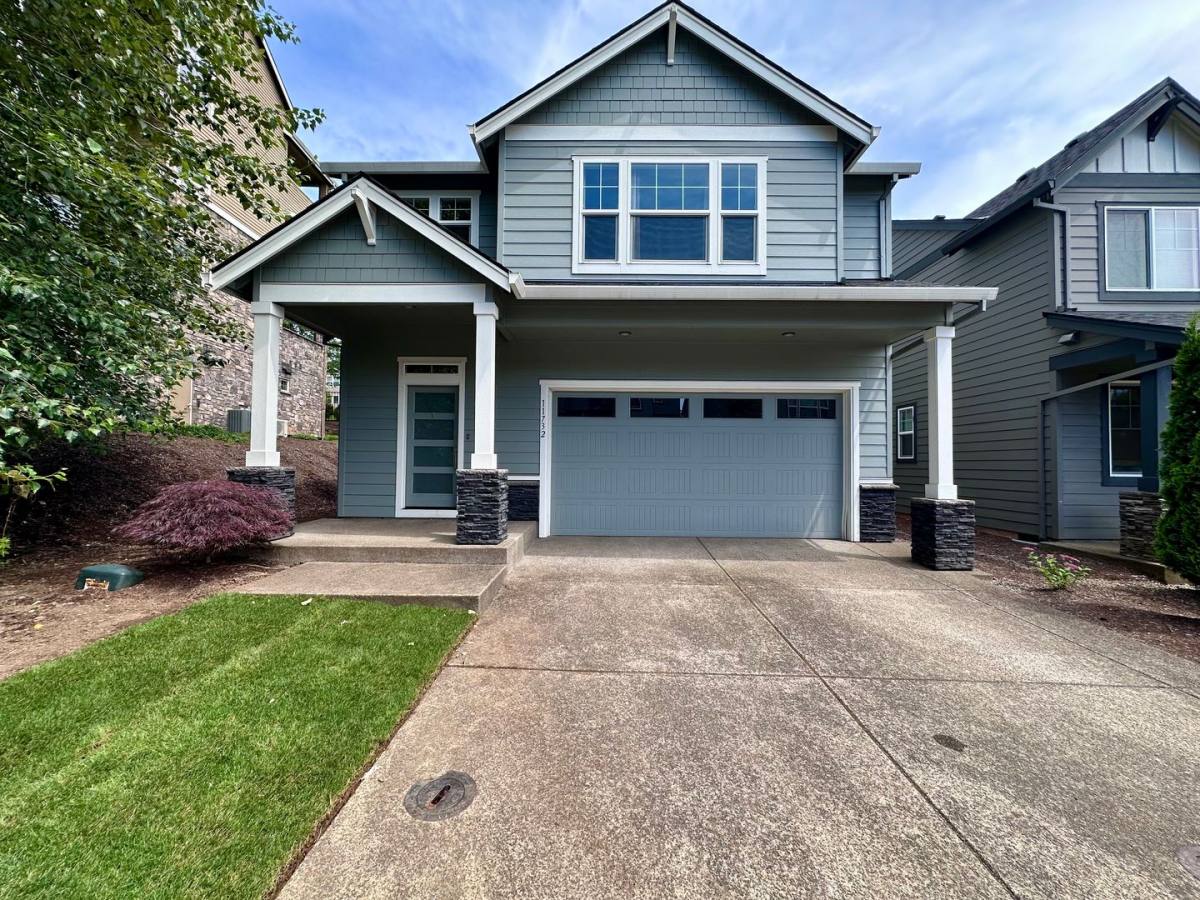 House for rent at 11732 SE Golden Eagle Lane, Happy Valley, OR 97086