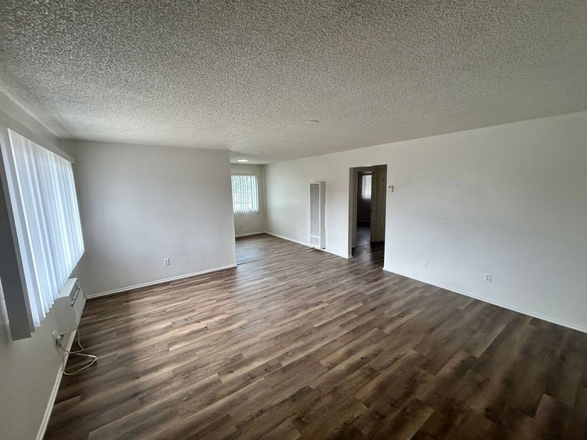 Apartment for rent at 804 Sutter Ave, Modesto, CA 95351
