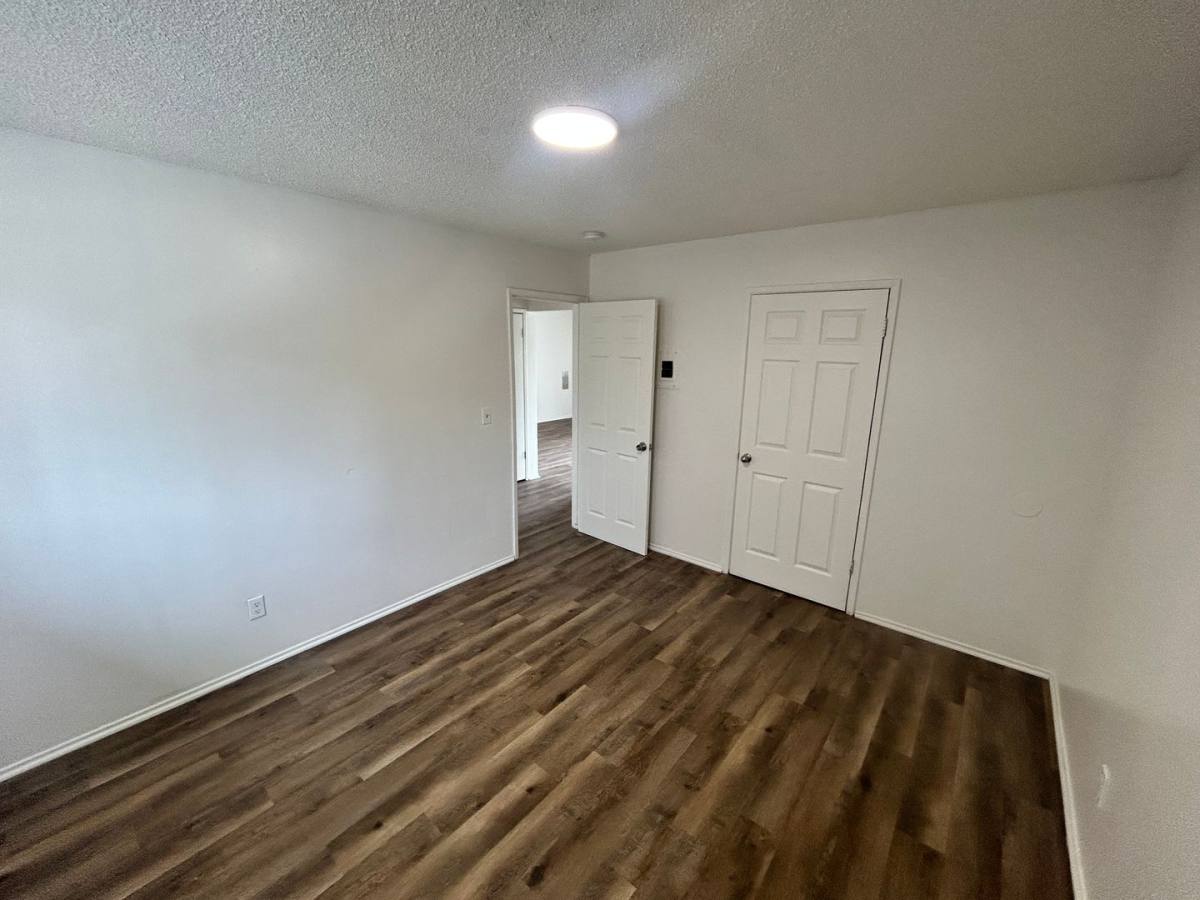 Apartment for rent at 804 Sutter Ave, Modesto, CA 95351