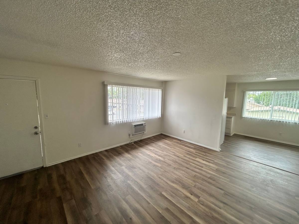 Apartment for rent at 804 Sutter Ave, Modesto, CA 95351