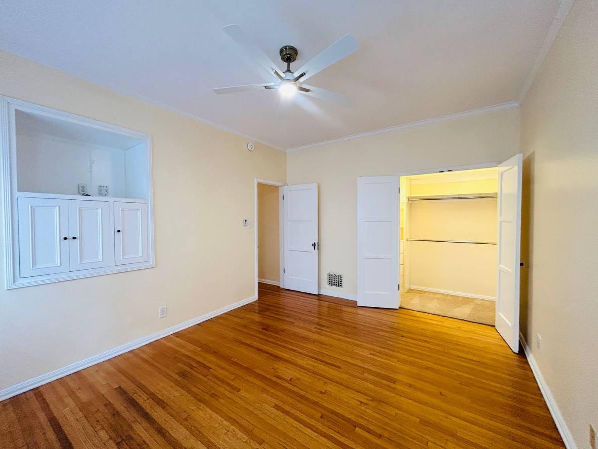 Apartment for rent at 1200 S Alfred St, Los Angeles, CA 90035