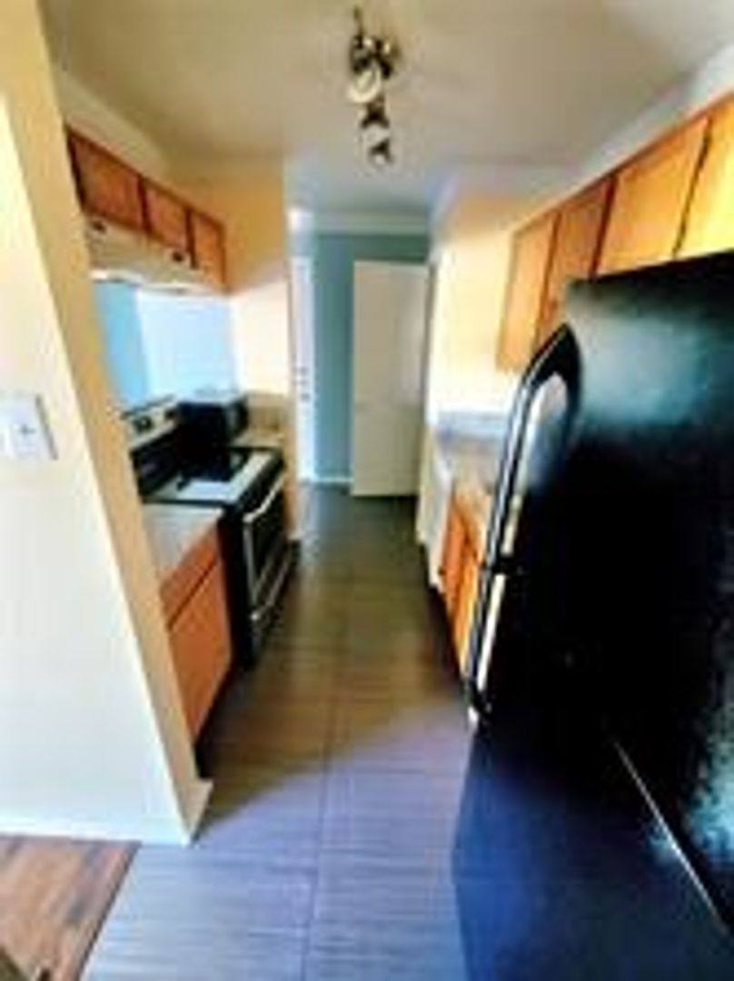 Condo for rent at 18333 Roehampton Dr, Dallas, TX 75252