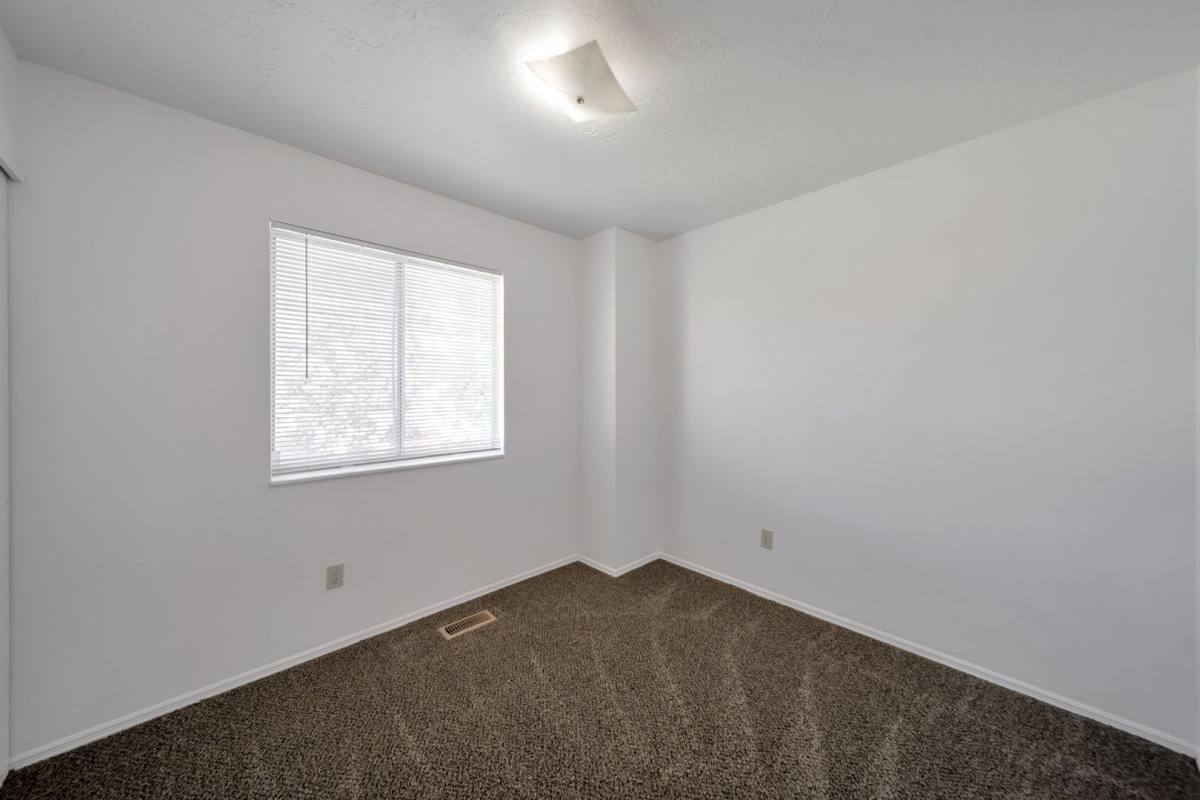 Townhouse for rent at 558 N Redwood Rd, Salt Lake City, UT 84116