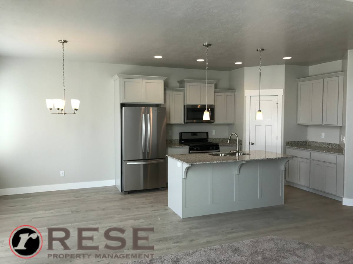 Townhouse for rent at 903 W Skyraider Lane, Riverton, UT 84065