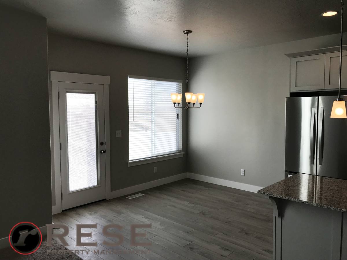 Townhouse for rent at 903 W Skyraider Lane, Riverton, UT 84065