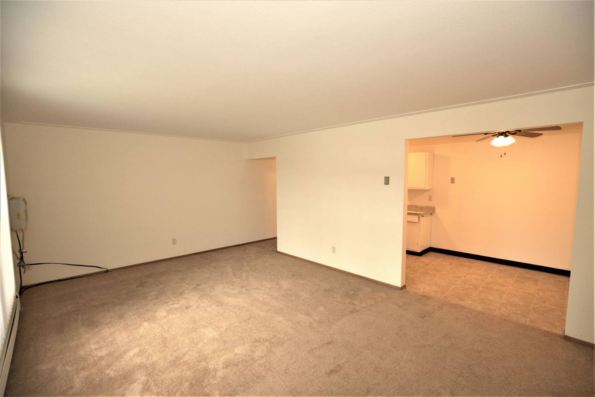 Apartment for rent at 10801 10817 France Ave S, Minneapolis, MN 55431