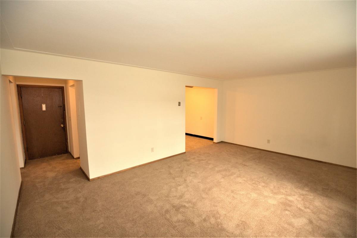 Apartment for rent at 10801 10817 France Ave S, Minneapolis, MN 55431