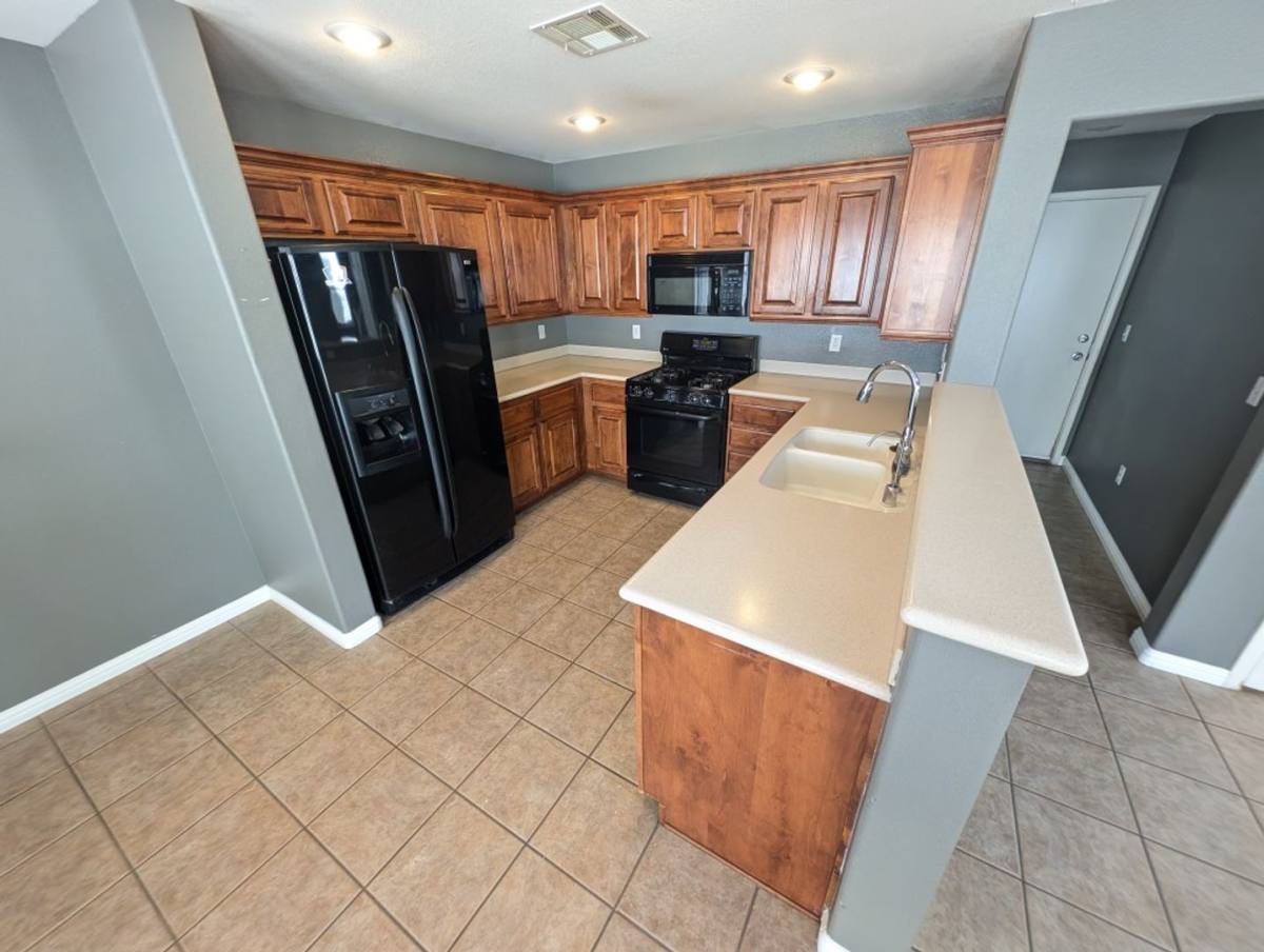 House for rent at 9121 Spoonbill Ridge Place, Las Vegas, NV 89143