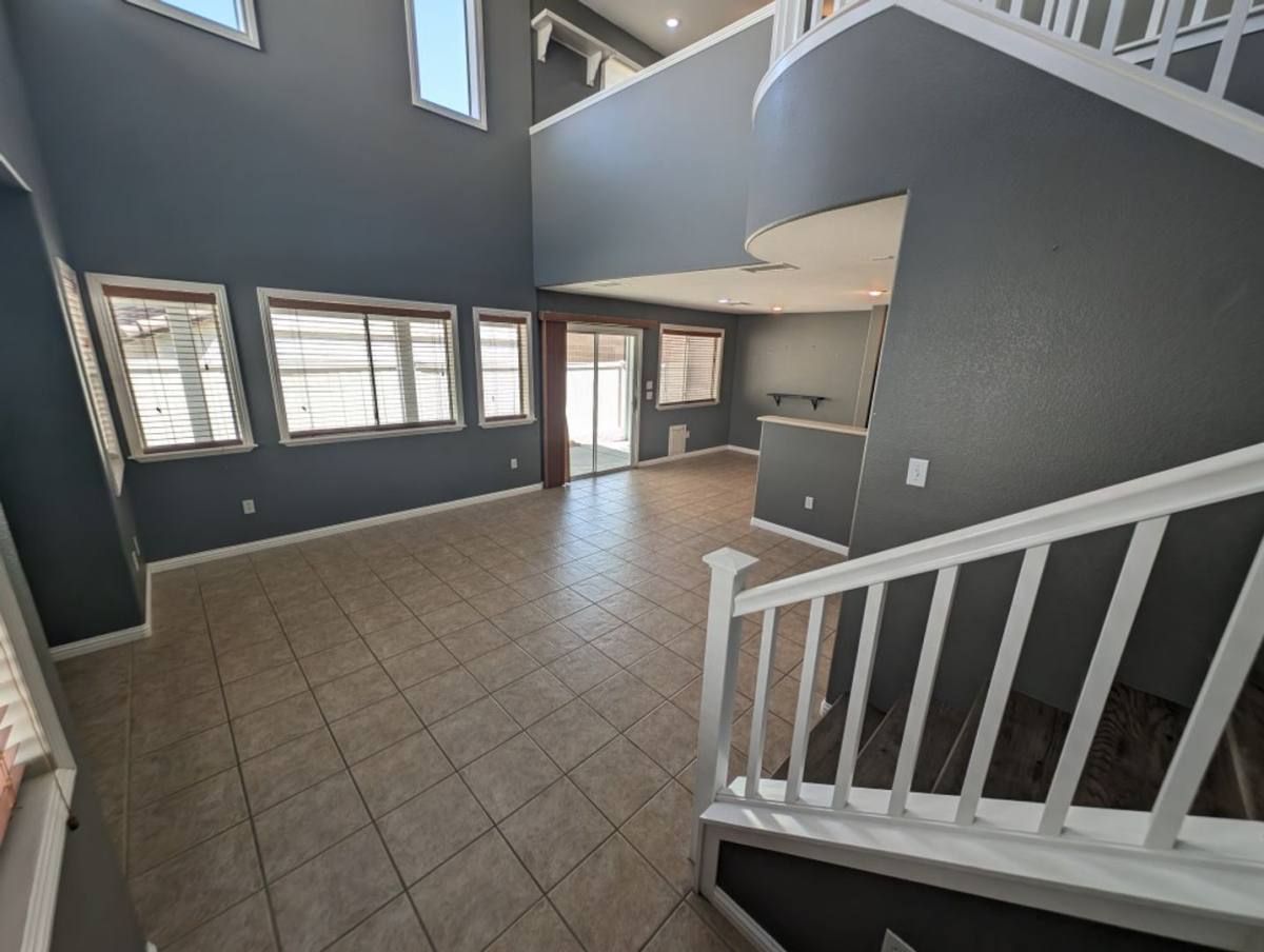House for rent at 9121 Spoonbill Ridge Place, Las Vegas, NV 89143