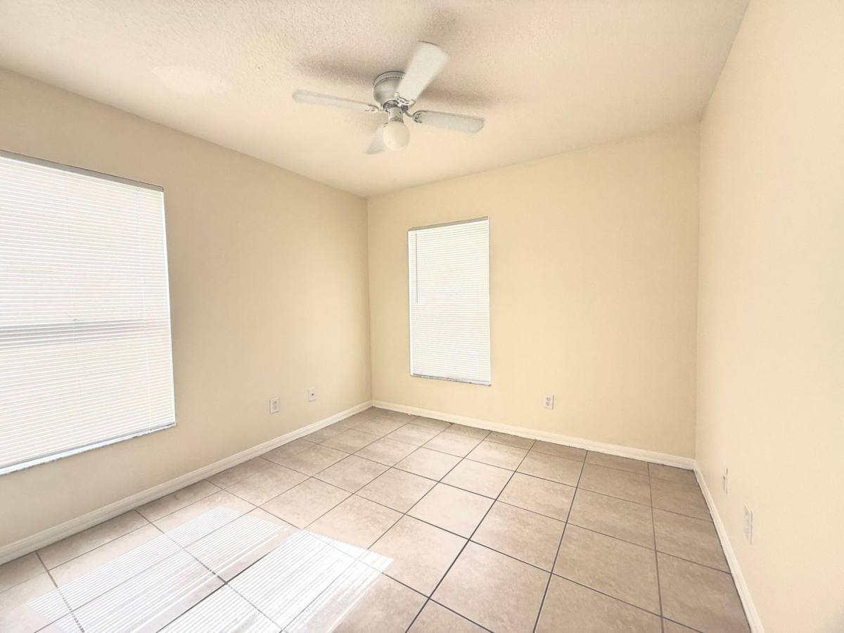House for rent at 1745 8th Ave SW, Vero Beach, FL 32962