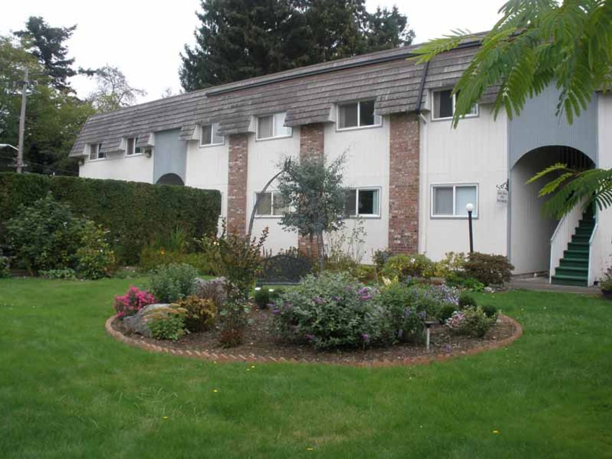 Apartment for rent at 133 SW Normandy Rd, Seattle, WA 98166