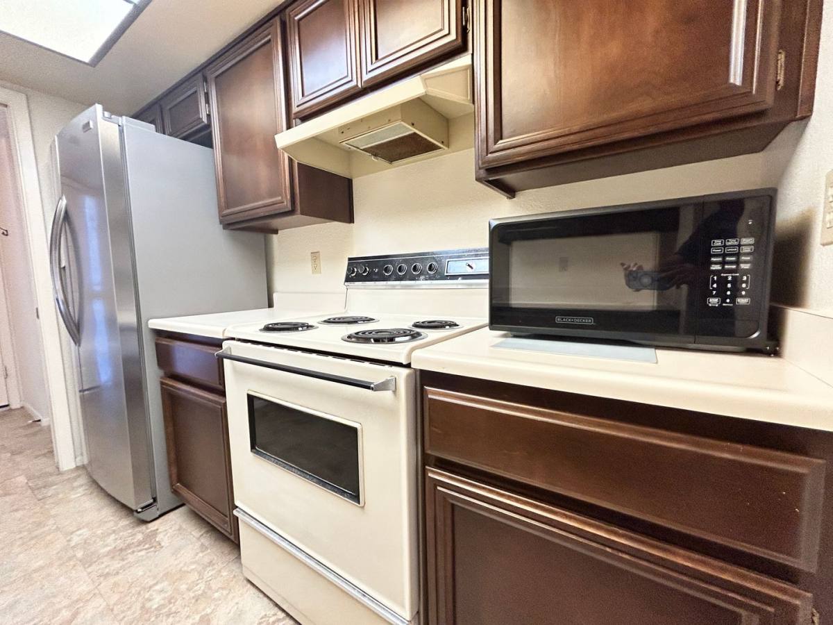 House for rent at 1032 E Villa Maria Dr, Phoenix, AZ 85022