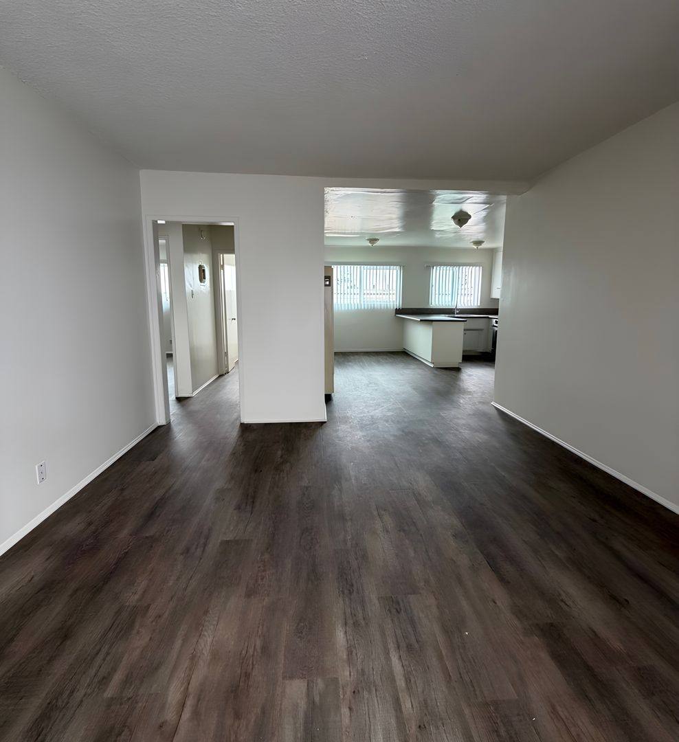 Apartment for rent at 1036 W 95th St, Los Angeles, CA 90044