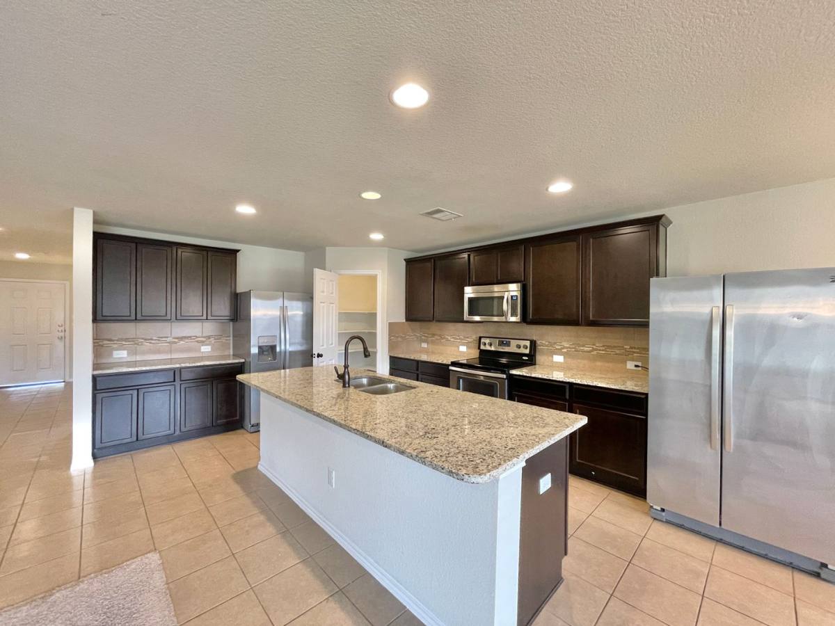 House for rent at 304 W Orion Dr, Killeen, TX 76542
