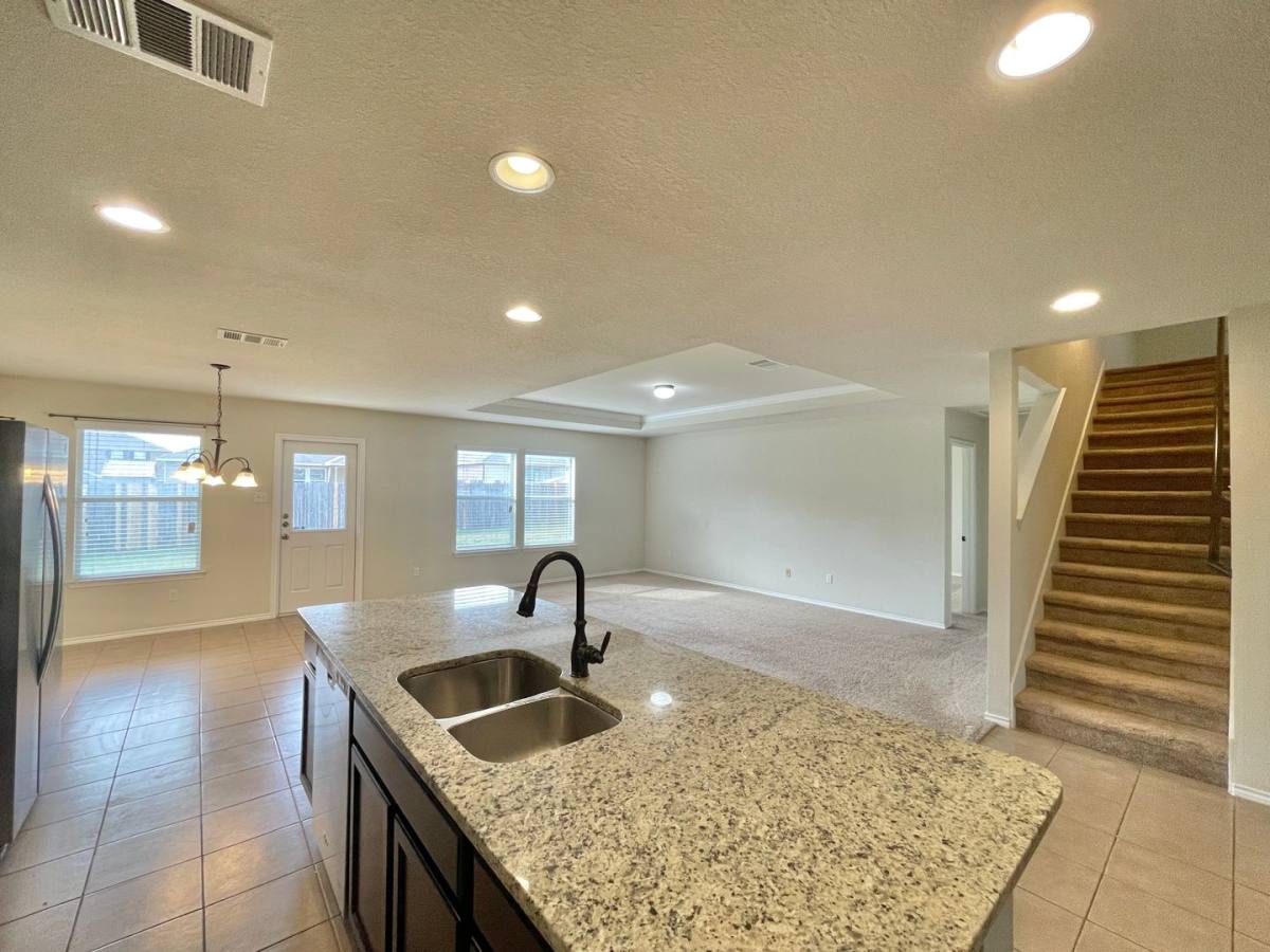House for rent at 304 W Orion Dr, Killeen, TX 76542