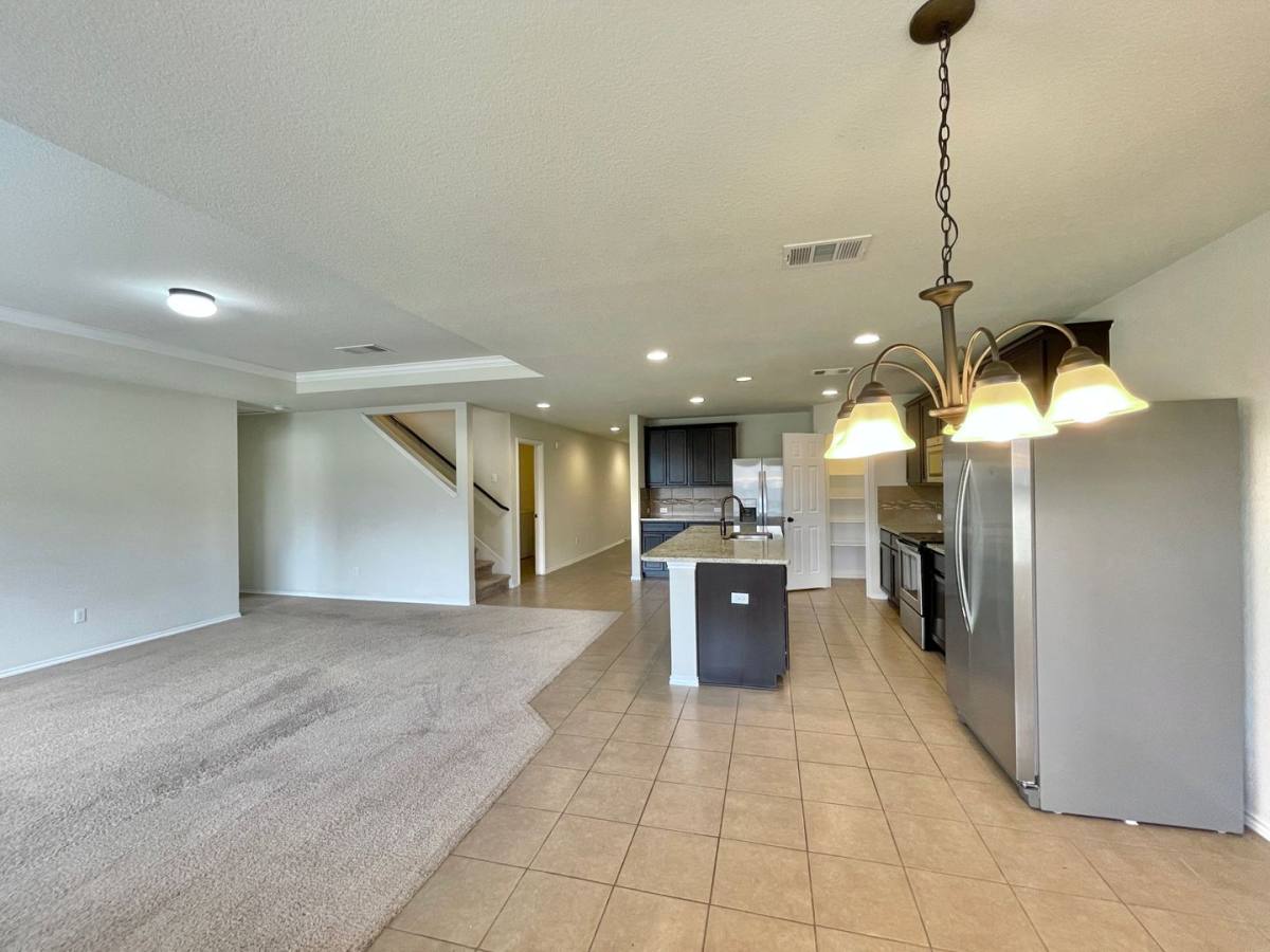 House for rent at 304 W Orion Dr, Killeen, TX 76542