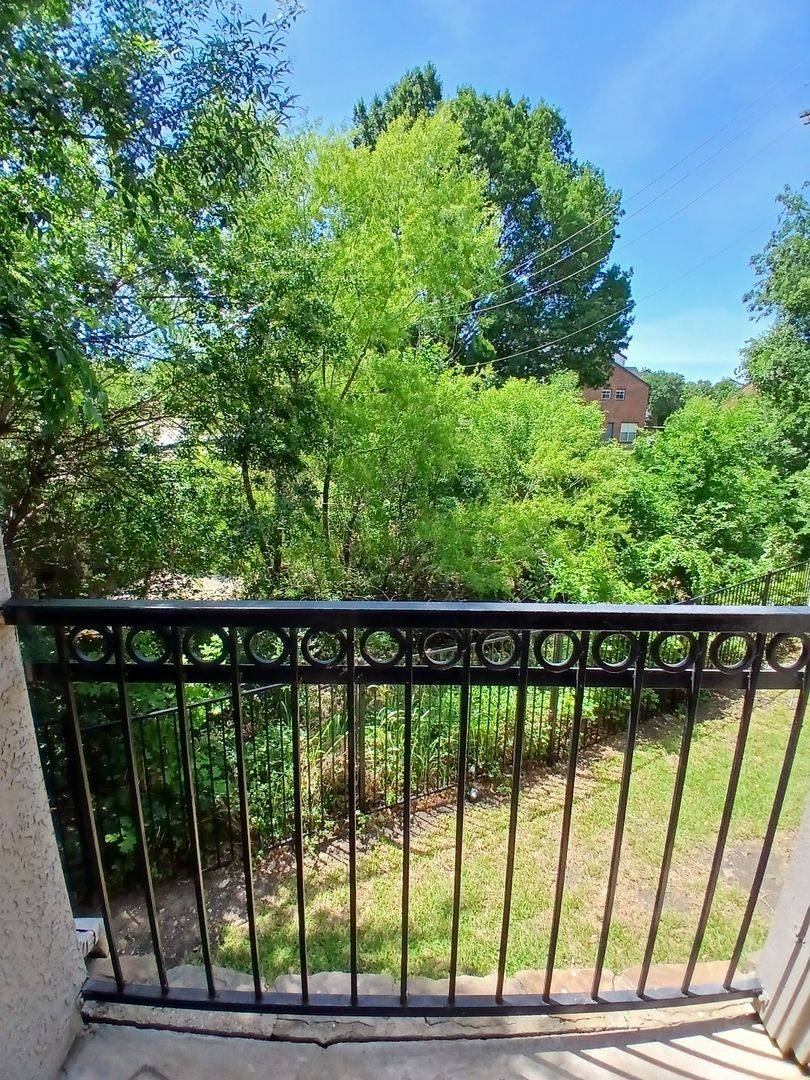 Condo for rent at 2601 Preston Rd, Plano, TX 75093