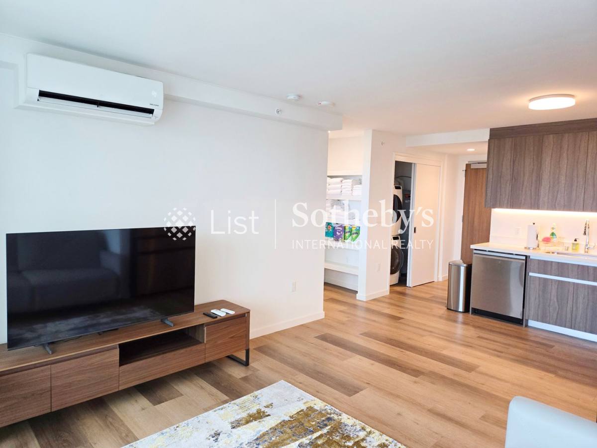 Condo for rent at 1500 Rycroft St, Honolulu, HI 96814