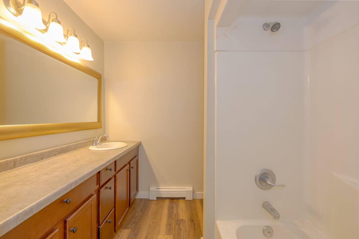 Apartment for rent at 836 Vine Ave, Oshkosh, WI 54901
