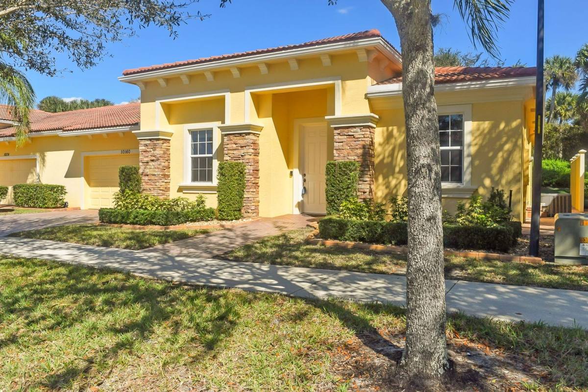 House for rent at 10160 SW Canossa Way, Port Saint Lucie, FL 34986