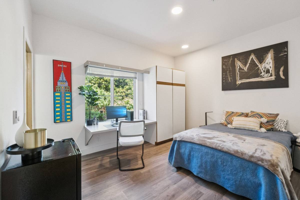 Apartment for rent at 4746 19th Ave NE, Seattle, WA 98105