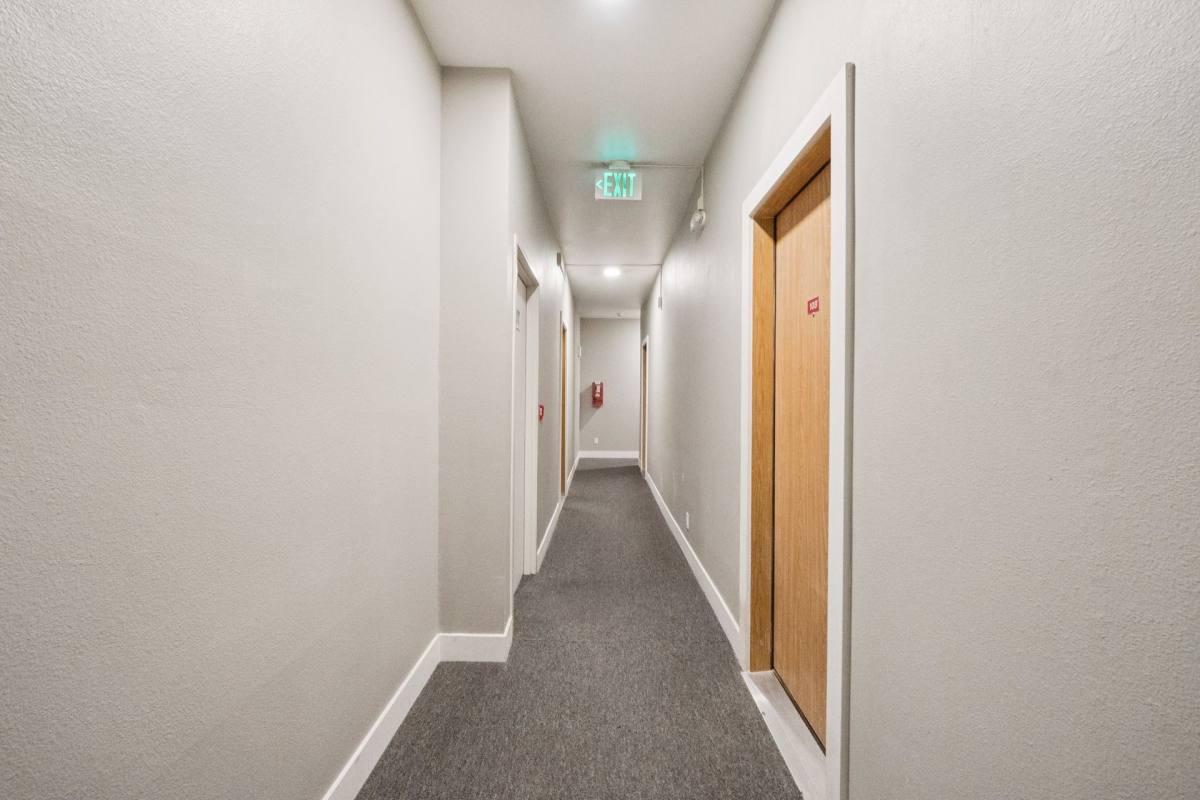 Apartment for rent at 4746 19th Ave NE, Seattle, WA 98105