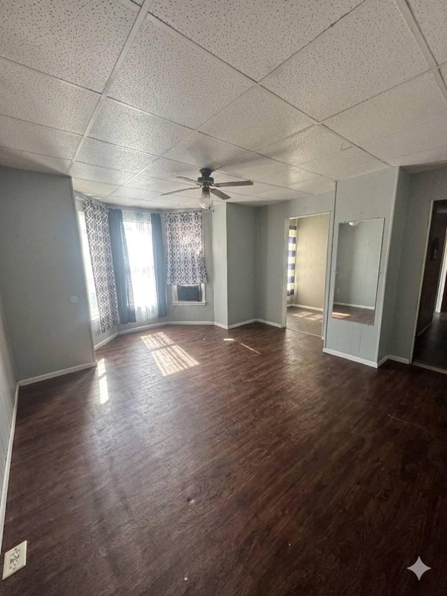 Apartment for rent at 912 W High St, Mount Vernon, OH 43050