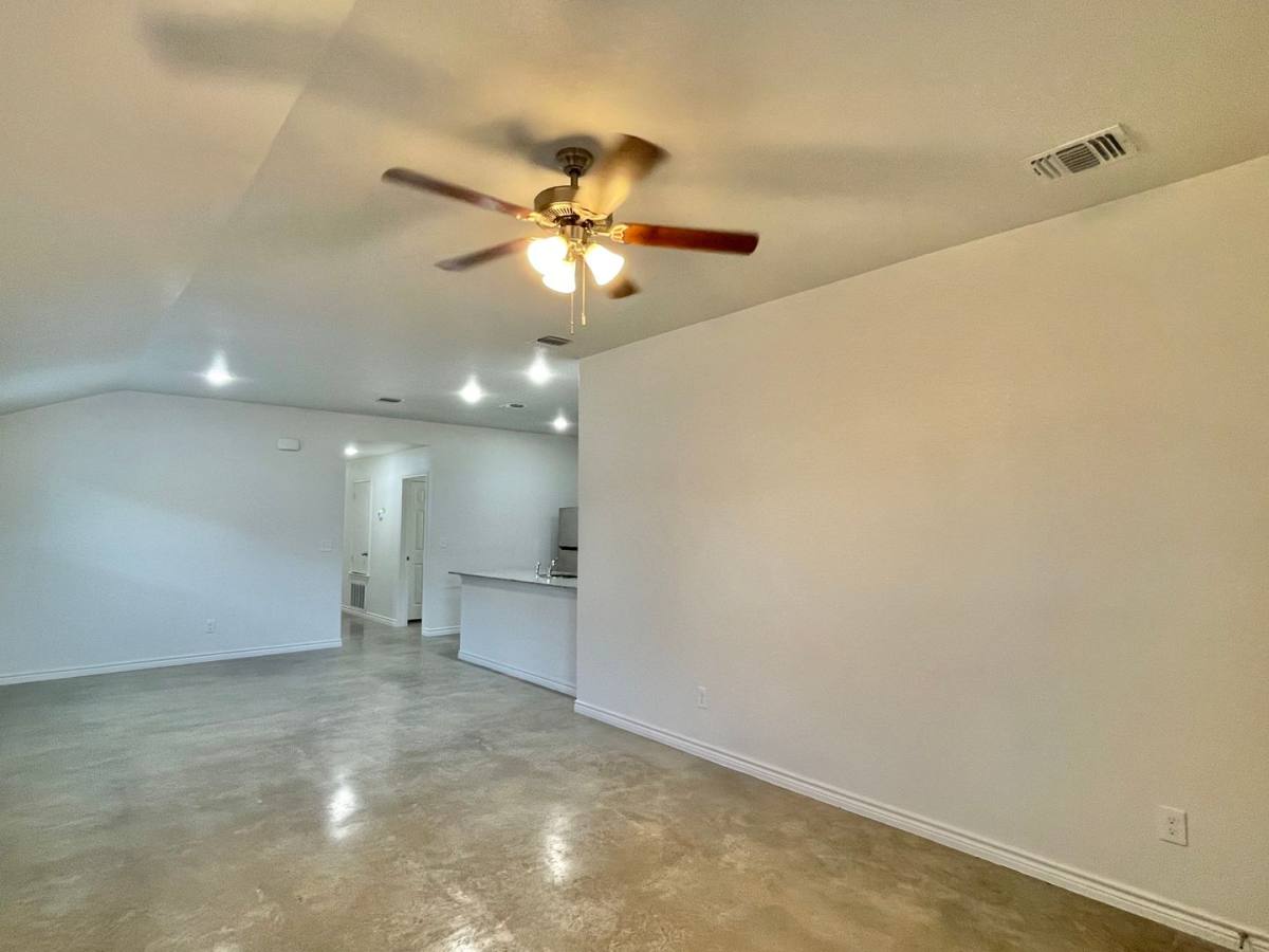 Townhouse for rent at 5906 Harriet Tubman Ave, Killeen, TX 76543