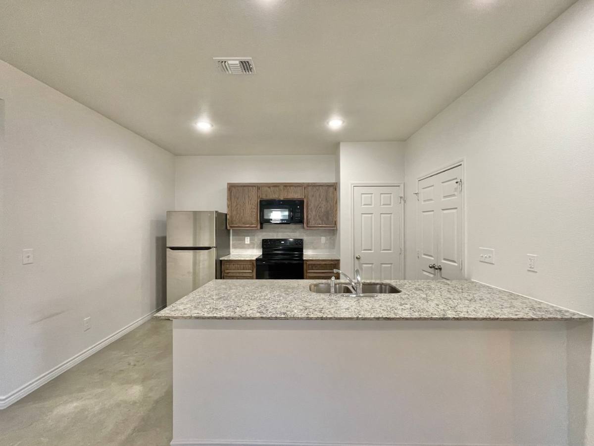Townhouse for rent at 5906 Harriet Tubman Ave, Killeen, TX 76543