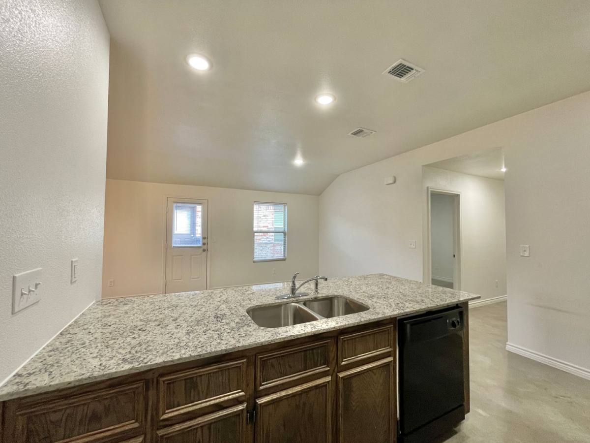 Townhouse for rent at 5906 Harriet Tubman Ave, Killeen, TX 76543