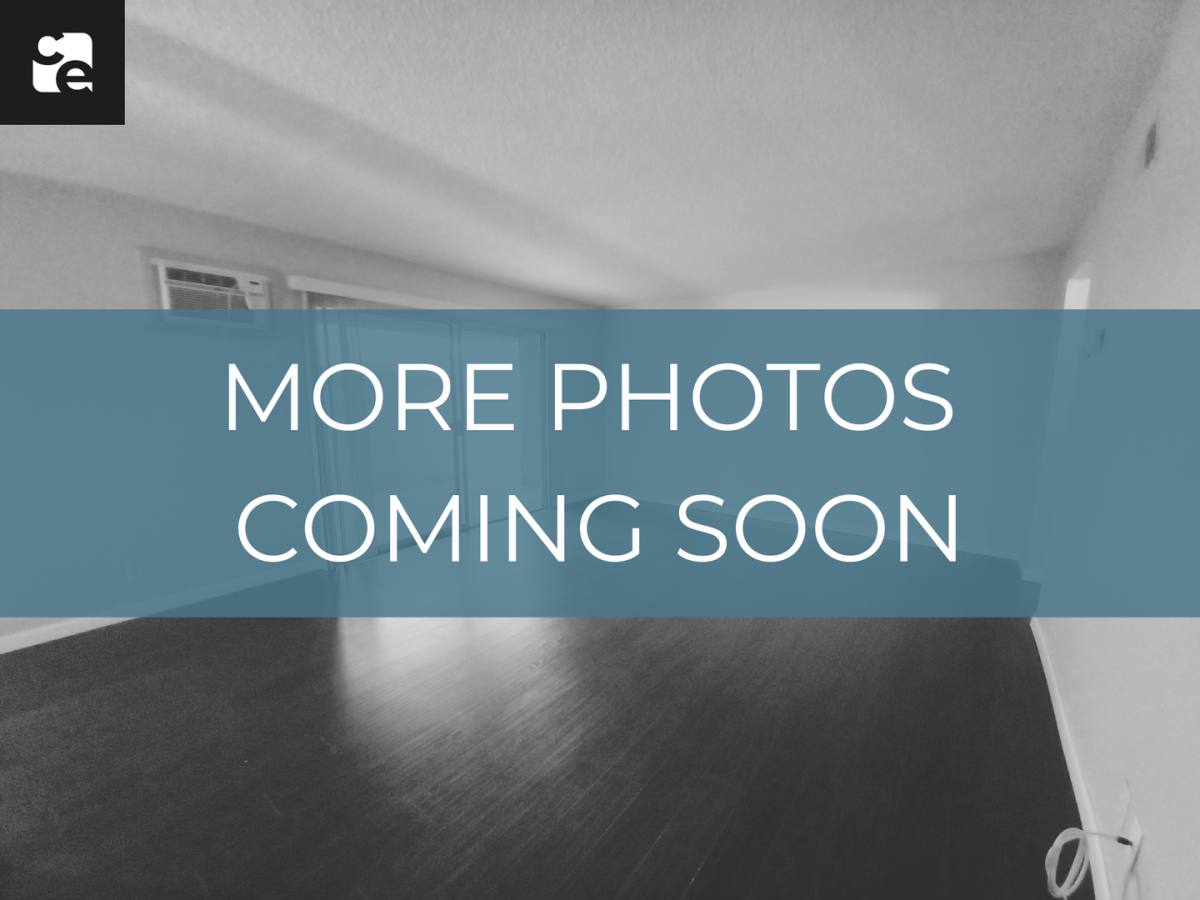 Townhouse for rent at 3771 Farquhar Ave, Los Alamitos, CA 90720
