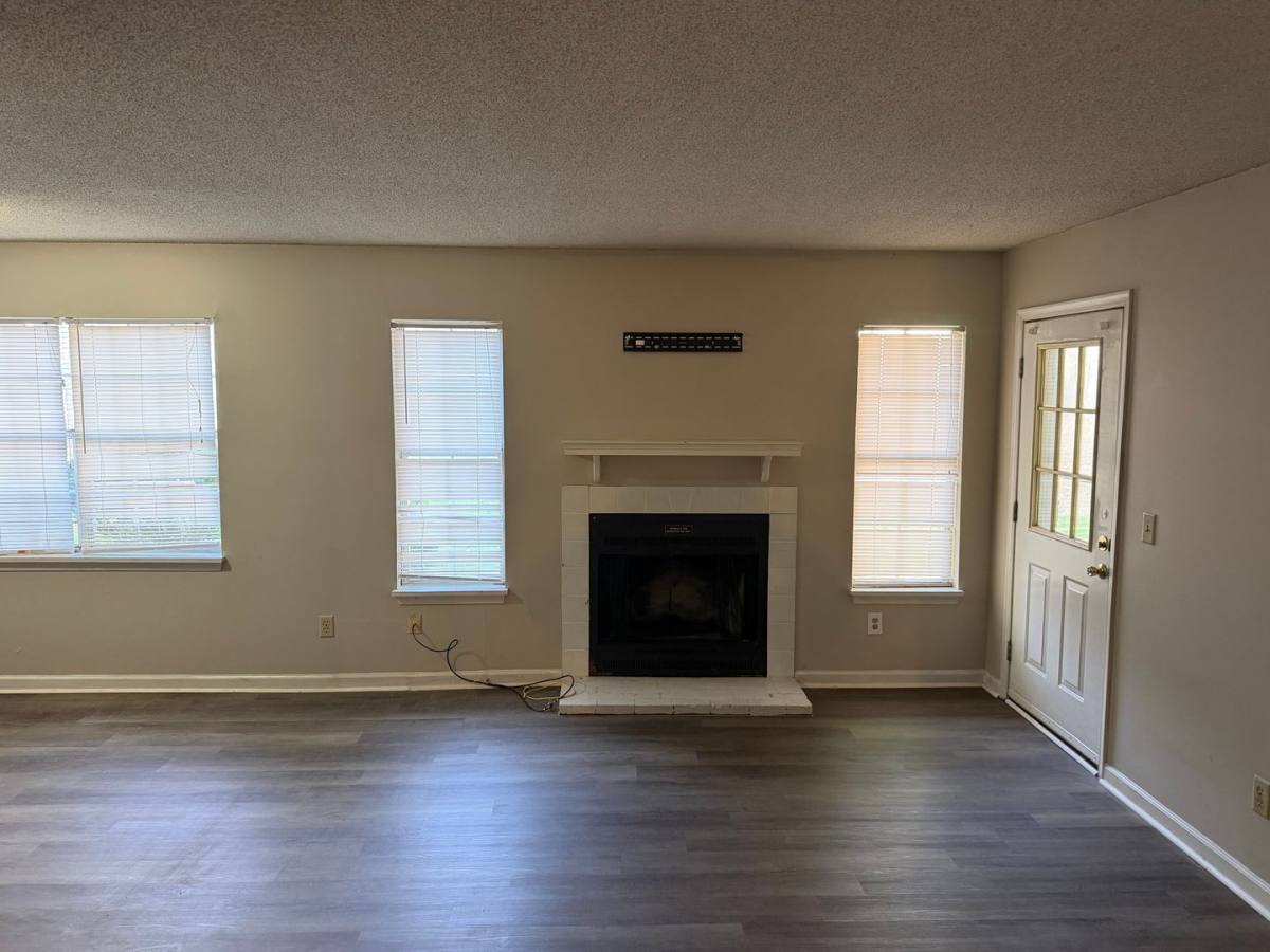 Apartment for rent at 4227 Edith Lane, Greensboro, NC 27409
