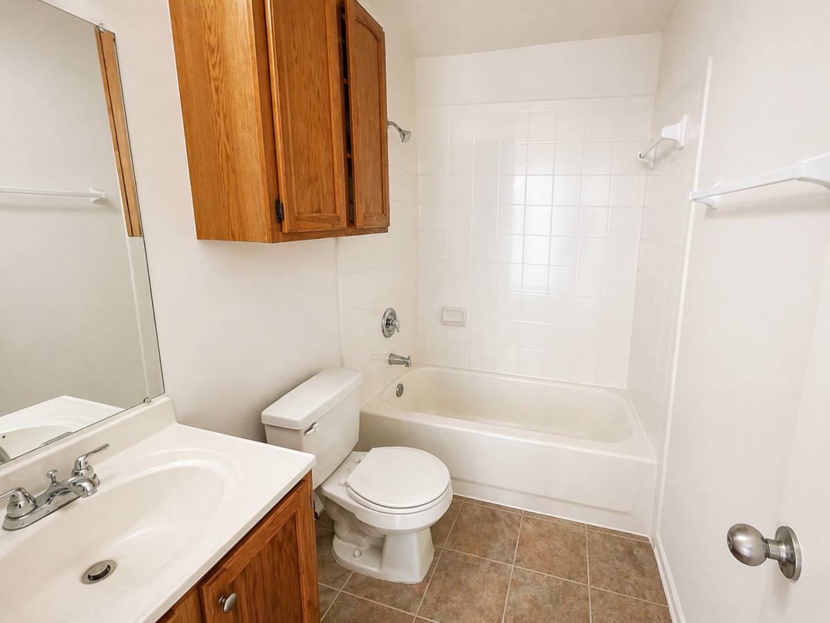 Townhouse for rent at 1703 Benttree Dr, Killeen, TX 76543