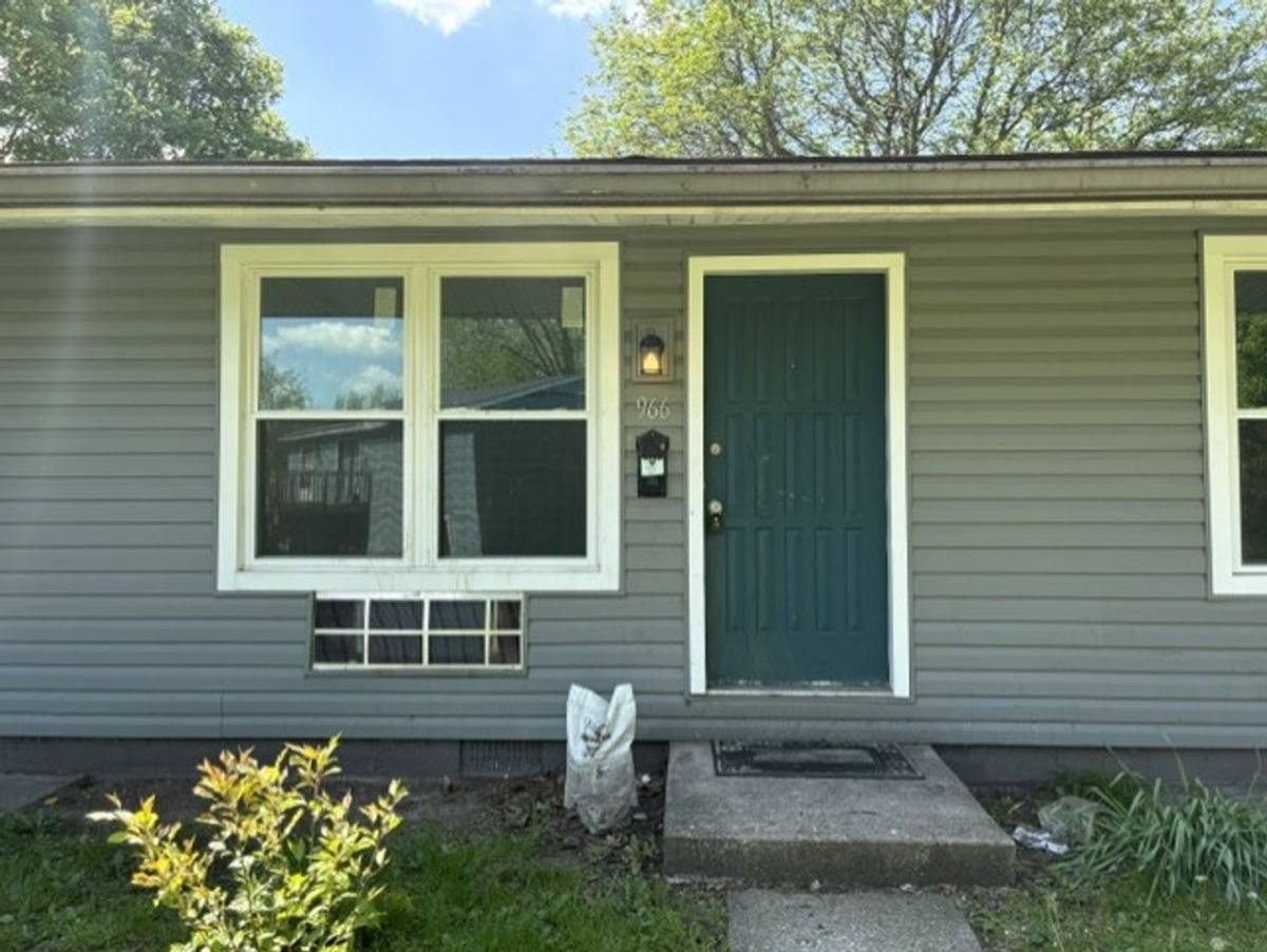 Apartment for rent at 948 Silver Meadows Blvd, Kent, OH 44240