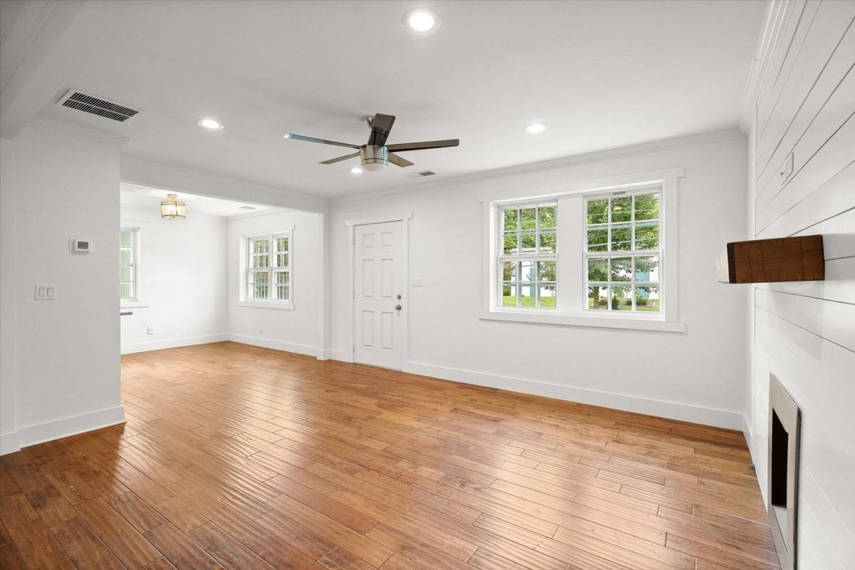 House for rent at 481 Griffin St NW, Atlanta, GA 30318